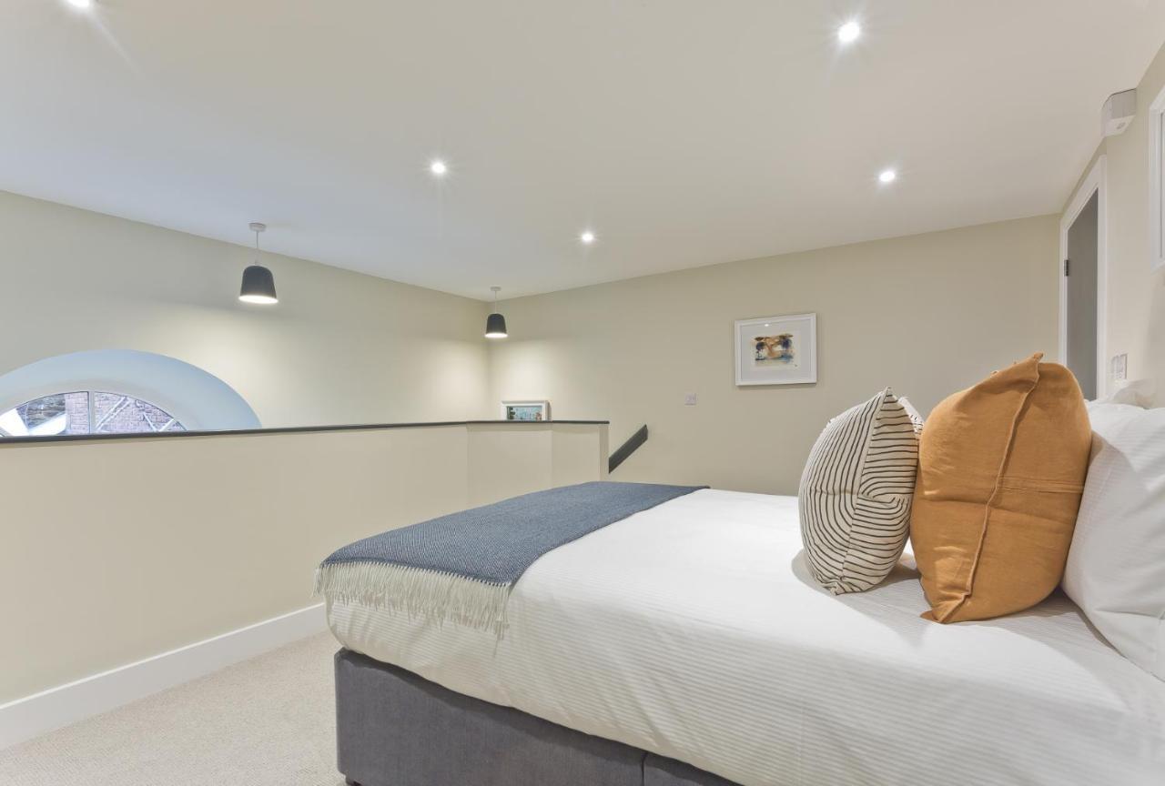 Sandgate Chapel - Self Check In Apartments Penrith Exterior photo